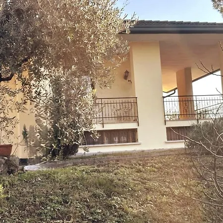 Cà Degli Olivi - Villino Tra Gli Olivi Nel Borgo