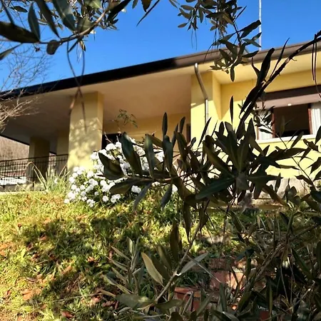 Cà Degli Olivi - Villino Tra Gli Olivi Nel Borgo Casa de Férias