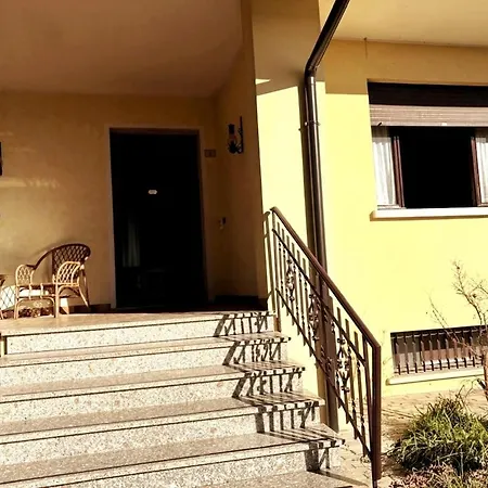 Hébergement de vacances Cà Degli Olivi - Villino Tra Gli Olivi Nel Borgo