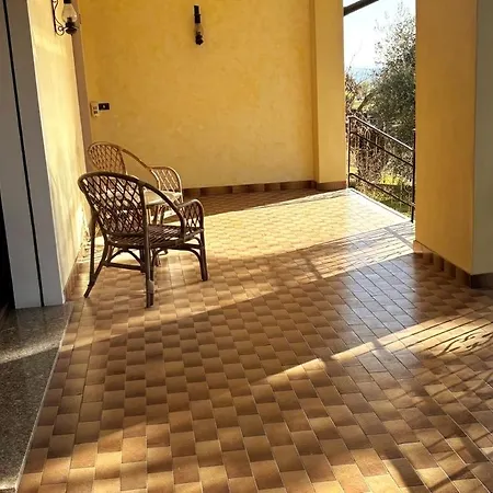 Hébergement de vacances Cà Degli Olivi - Villino Tra Gli Olivi Nel Borgo *