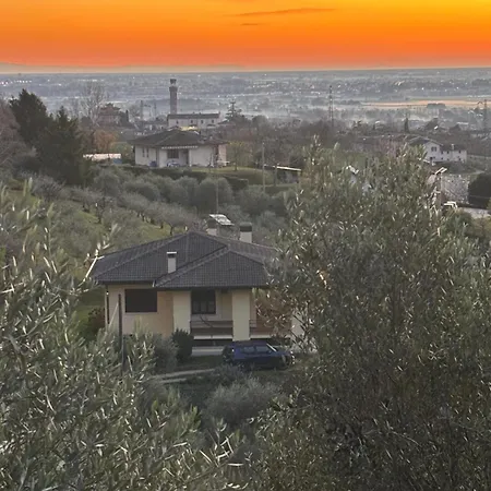 Ca Degli Olivi - Villino Tra Gli Olivi Nel Borgo Vakantiehuis Caneva